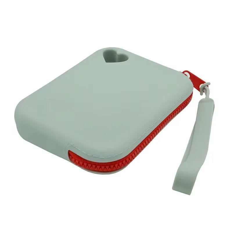 1PC Portable Silicone Dog Treat Pouch - Leak-Proof Training Bag for Travel & Outdoor Use